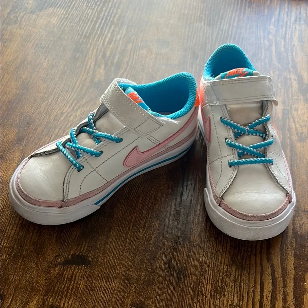 Nike Kids White and Blue Sneakers